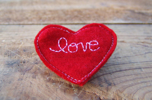 Sweet Sapling Valentine's Heart Clip Sweet Sapling Valentine's Heart Clip
