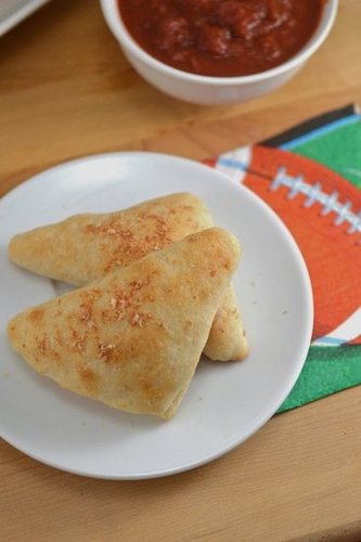 Cheesy Pizza Pockets - Skinny Super Bowl Snacks!
