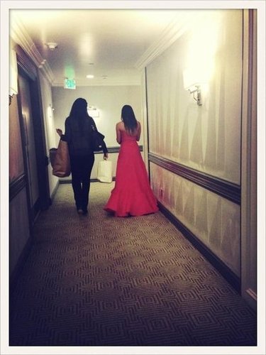 A look at the back of Lea Michele's gown.
Source: Twitter user msleamichele
A look at the back of Lea Michele's gown.
Source: Twitter user msleamichele