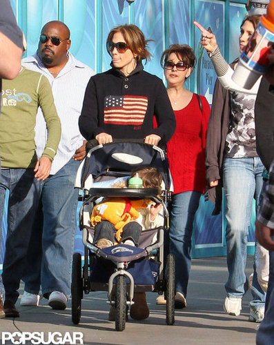 A few years before splitting, Jennifer Lopez and Marc Anthony enjoyed Christmas Eve 2009 at Disneyland with their twins.
A few years before splitting, Jennifer Lopez and Marc Anthony enjoyed Christmas Eve 2009 at Disneyland with their twins.