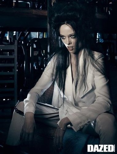 Dazed & Confused Korea September 2011 Dazed & Confused Korea September 2011