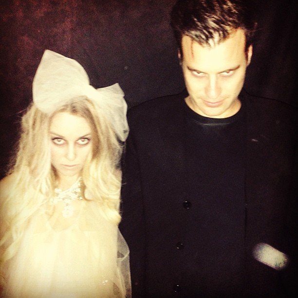 LC and William Tell dressed as spooky ghosts for Halloween.
Source: Instagram user laurenconrad
LC and William Tell dressed as spooky ghosts for Halloween.
Source: Instagram user laurenconrad