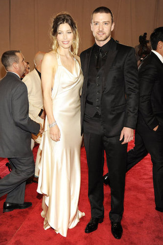 Justin attended the 2010 Met Gala with Jessica Biel in a black three-piece suit.
Justin attended the 2010 Met Gala with Jessica Biel in a black three-piece suit.