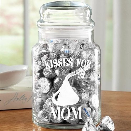 Customize this simple Hershey's treat jar ($20) for the kids' chocolate-obsessed grandma or grandpa.
Customize this simple Hershey's treat jar ($20) for the kids' chocolate-obsessed grandma or grandpa.