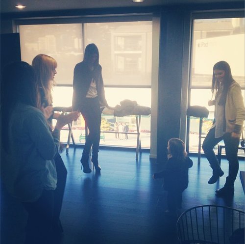 Lil Skyler Berman busted a move during Rachel Zoe's Fashion Week review.
Source: Instagram user rachelzoe
Lil Skyler Berman busted a move during Rachel Zoe's Fashion Week review.
Source: Instagram user rachelzoe