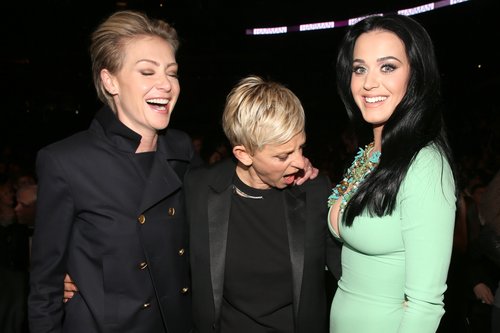 Portia de Rossi and Ellen DeGeneres goofed around with Katy Perry.
Portia de Rossi and Ellen DeGeneres goofed around with Katy Perry.