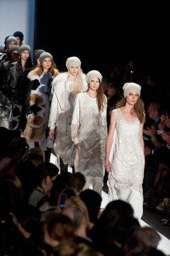 BCBG Max Azria Fall 2013
BCBG Max Azria Fall 2013