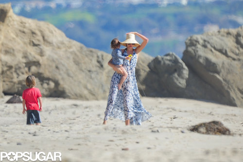 Bikini-Clad Miranda Kerr Hits the Beach With Flynn and Shirtless Orlando! Bikini-Clad Miranda Kerr Hits the Beach With Flynn and Shirtless Orlando!