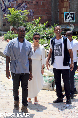 Kanye Skips the Grammys to Sightsee With Kim and Will Smith Kanye Skips the Grammys to Sightsee With Kim and Will Smith