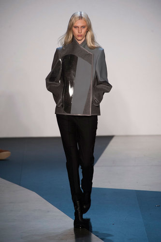 Helmut Lang Fall 2013
Helmut Lang Fall 2013