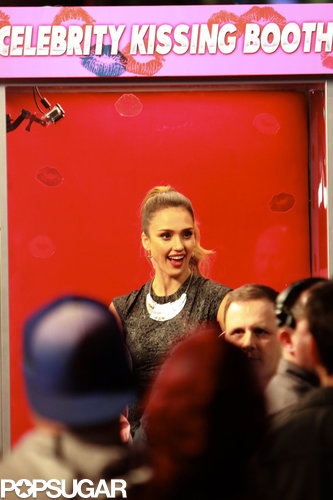 Jessica Alba Kisses Fans and Reveals Shocking Health Scare Jessica Alba Kisses Fans and Reveals Shocking Health Scare