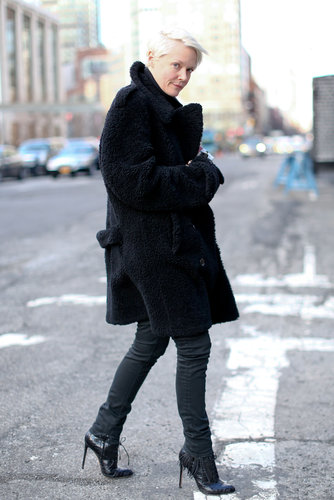 There was ample texture in this all-black ensemble to add interest.
There was ample texture in this all-black ensemble to add interest.