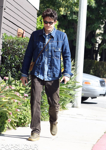 John Mayer Takes a Solo Stroll on a Valentine's Day in Beverly Hills John Mayer Takes a Solo Stroll on a Valentine's Day in Beverly Hills