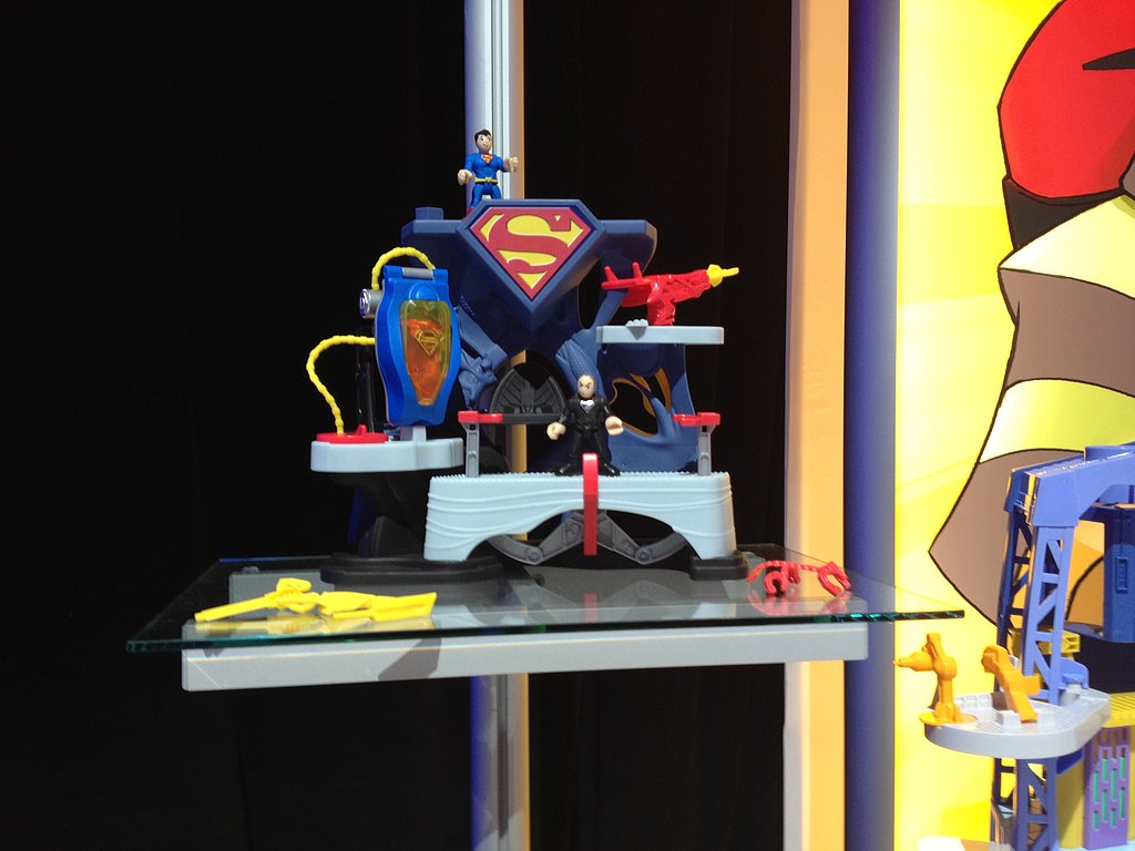 Imaginext will be adding several Superman play sets tied to the Man of Steel release this Summer.
Imaginext will be adding several Superman play sets tied to the Man of Steel release this Summer.