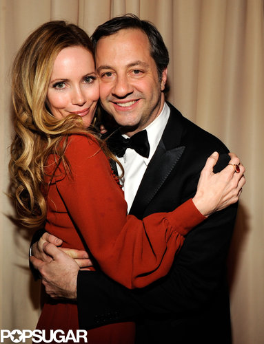 Leslie Mann hugged Judd Apatow tightly at the Vanity Fair Oscar party on Sunday in Hollywood.
Leslie Mann hugged Judd Apatow tightly at the Vanity Fair Oscar party on Sunday in Hollywood.