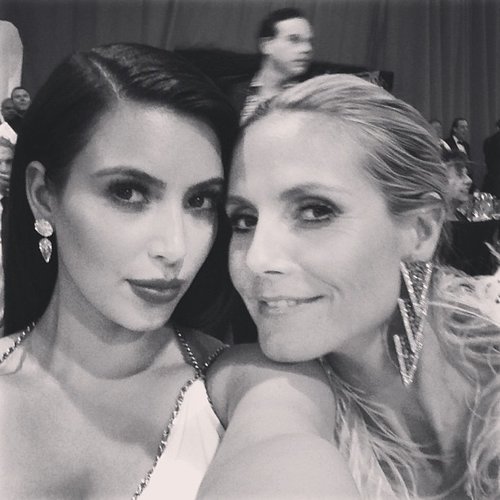 Kim Kardashian and Heidi Klum snapped a photo at an Oscars afterparty.
Source: Instagram user kimkardashian
Kim Kardashian and Heidi Klum snapped a photo at an Oscars afterparty.
Source: Instagram user kimkardashian