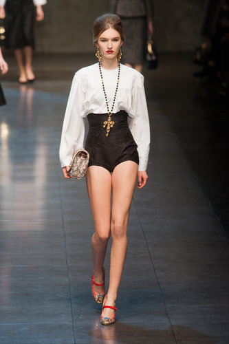 Dolce & Gabbana Fall 2013
Dolce & Gabbana Fall 2013