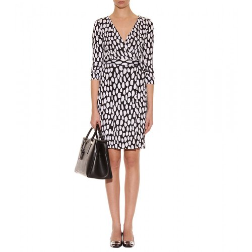 Leave it to Diane von Furstenberg to design the ultimate print wrap dress. Her New Julian Two Wrap Dress ($345) is perfect for both during and after pregnancy.
Leave it to Diane von Furstenberg to design the ultimate print wrap dress. Her New Julian Two Wrap Dress ($345) is perfect for both during and after pregnancy.