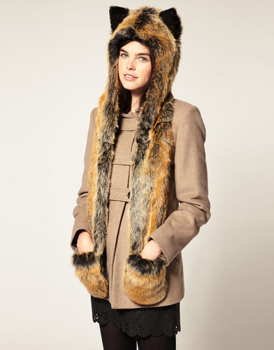 Spirithoods Red Wolf Hood