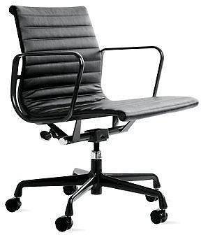 Eames® Aluminum Group Management Chair with Powder-Coated Frame