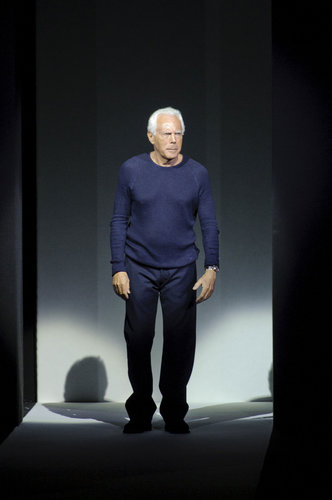 Giorgio Armani Fall 2013
Giorgio Armani Fall 2013