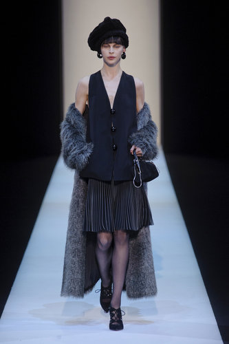 Giorgio Armani Fall 2013
Giorgio Armani Fall 2013