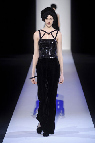 Giorgio Armani Fall 2013
Giorgio Armani Fall 2013