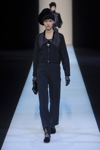Giorgio Armani Fall 2013
Giorgio Armani Fall 2013