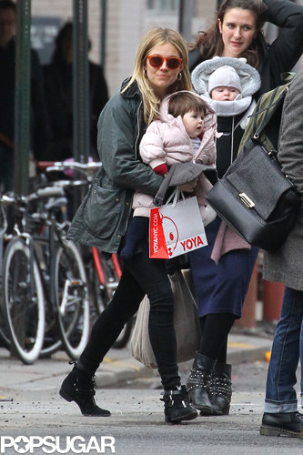 Sienna and Marlowe Bond With Robin Wright Over Their Guys' New Show Sienna and Marlowe Bond With Robin Wright Over Their Guys' New Show