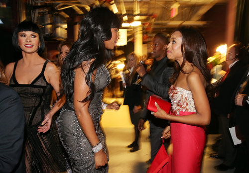 Jennifer Hudson, Kerry Washington, and Catherine Zeta-Jones backstage at the 2013 Oscars.
Jennifer Hudson, Kerry Washington, and Catherine Zeta-Jones backstage at the 2013 Oscars.