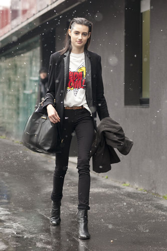 A comic-inspired tee provided the wow factor in this ensemble.
A comic-inspired tee provided the wow factor in this ensemble.
