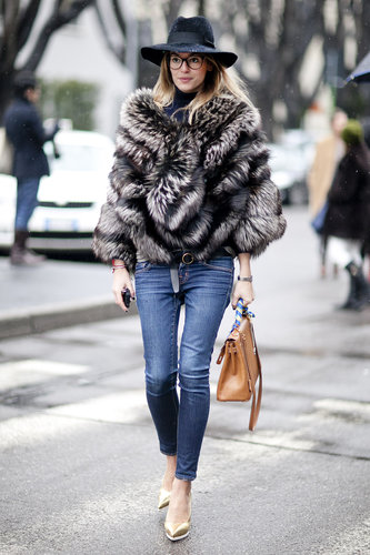 Geeky-chic specs add a preppy vibe to a furry topper and skinny jeans — how very Jenna Lyons.
Geeky-chic specs add a preppy vibe to a furry topper and skinny jeans — how very Jenna Lyons.