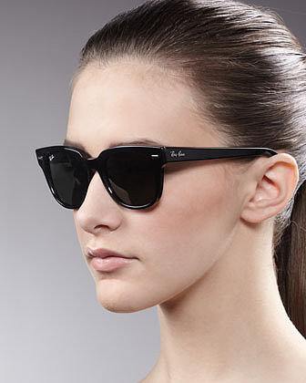 Ray-Ban Icons Wayfarer Sunglasses, Shiny Black
