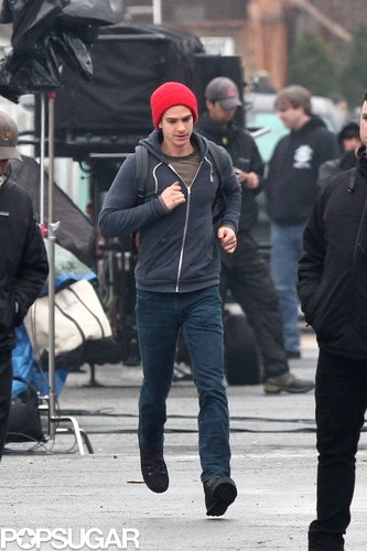 Emma Stone and Andrew Garfield Break for Breakfast in NYC Emma Stone and Andrew Garfield Break for Breakfast in NYC