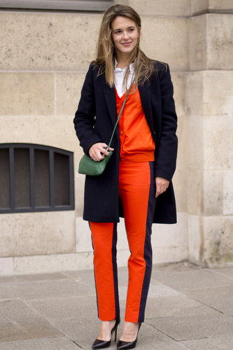 We love the ultrasaturated palette and emerald and poppy color contrast.
We love the ultrasaturated palette and emerald and poppy color contrast.