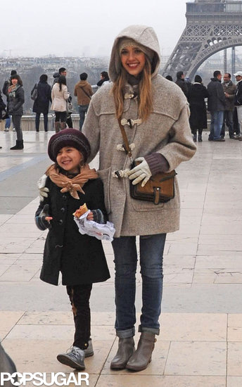 Jessica Alba and daughter Honor posed for a picture at the Eiffel Tower in Paris. Jessica Alba and daughter Honor posed for a picture at the Eiffel Tower in Paris.