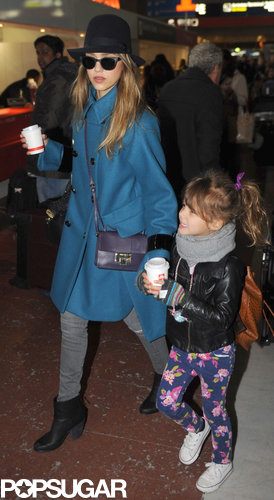 Jessica Alba and Honor Strike a Sweet Pose in Paris Jessica Alba and Honor Strike a Sweet Pose in Paris