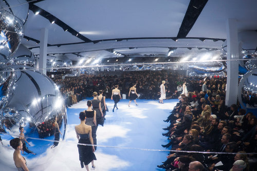 Christian Dior Fall 2013
Christian Dior Fall 2013
