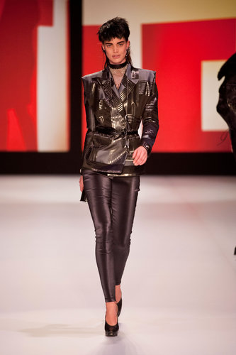 Jean Paul Gaultier Fall 2013
Jean Paul Gaultier Fall 2013