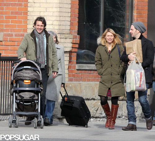 Claire Danes and Hugh Dancy Take Cyrus For a Stroll in Toronto Claire Danes and Hugh Dancy Take Cyrus For a Stroll in Toronto