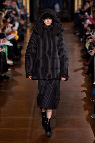 Stella McCartney Fall 2013
Stella McCartney Fall 2013