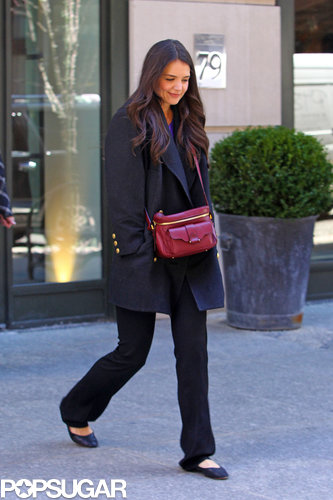 Katie Holmes Meets Up With Her Mom For a Chilly NYC Outing Katie Holmes Meets Up With Her Mom For a Chilly NYC Outing