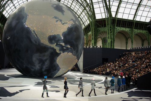 Chanel Fall 2013
Chanel Fall 2013