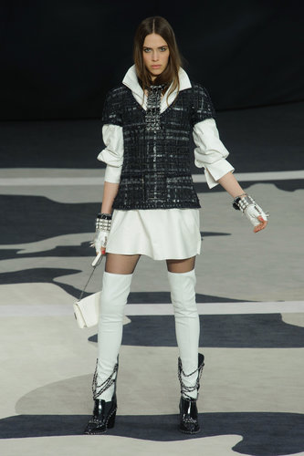 Chanel Fall 2013
Chanel Fall 2013