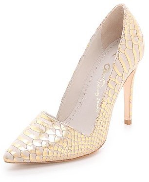 Alice + olivia Dina Snake Embossed Pumps