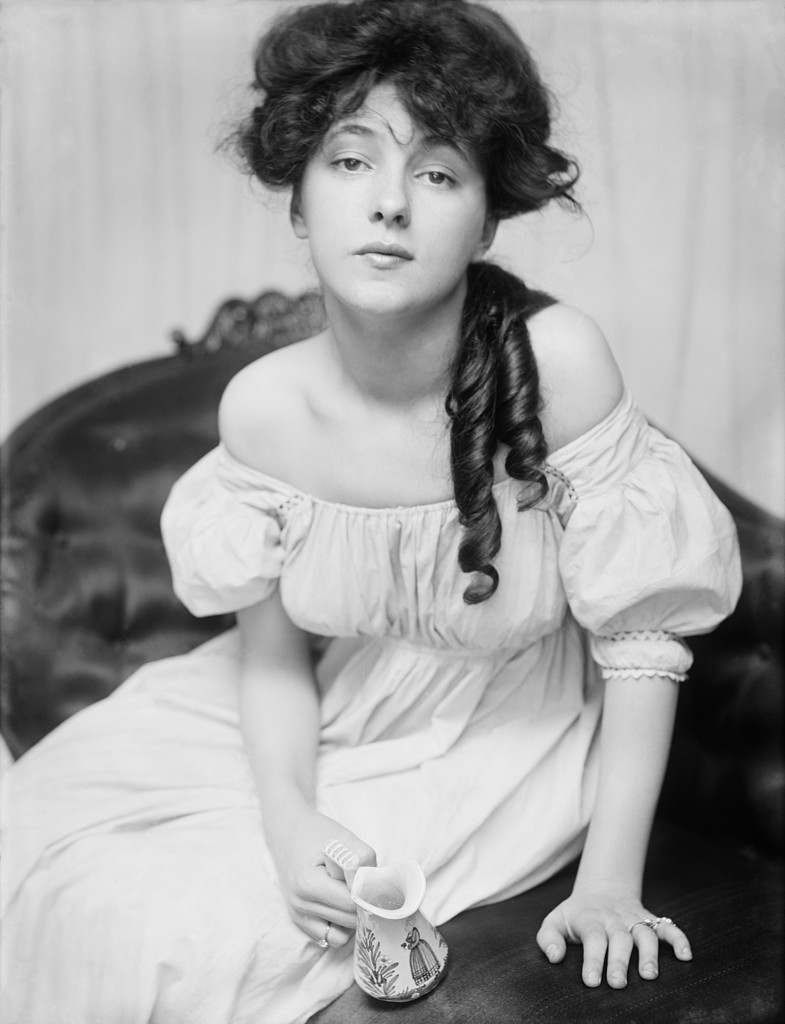 Evelyn Nesbit Evelyn Nesbit