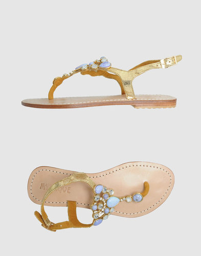 MYSTIQUE Flip flops