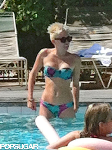 Miley Cyrus went swimming in a bikini.
Miley Cyrus went swimming in a bikini.
