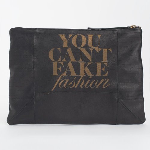 Kenneth Cole
Kenneth Cole