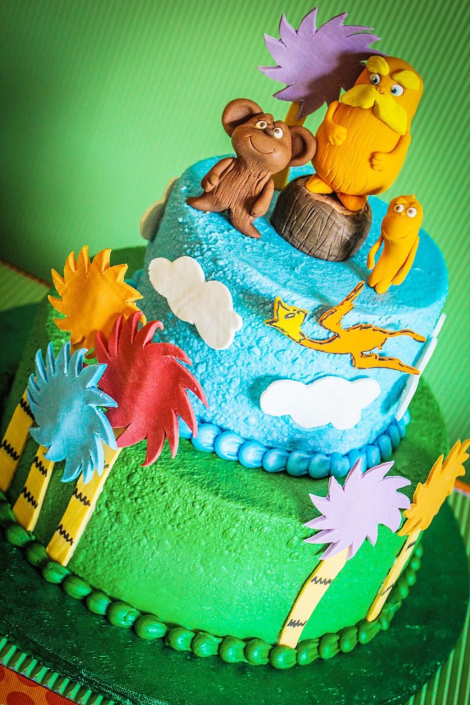 A Lorax-Inspired Cake A Lorax-Inspired Cake